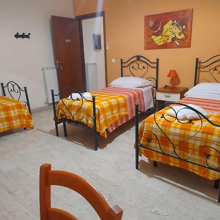 L'Attico Affittacamere B&B Катандзаро Екстериор снимка