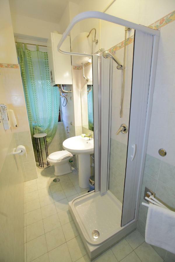 L'Attico Affittacamere B&B Катандзаро Екстериор снимка