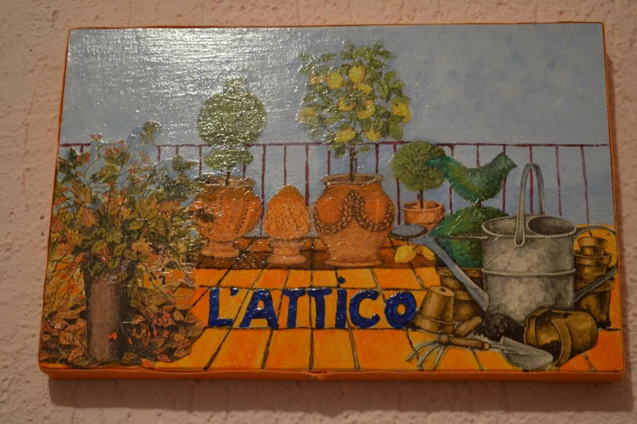 L'Attico Affittacamere B&B Катандзаро Екстериор снимка