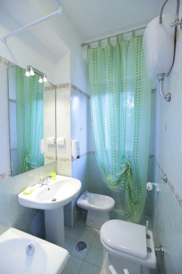L'Attico Affittacamere B&B Катандзаро Екстериор снимка
