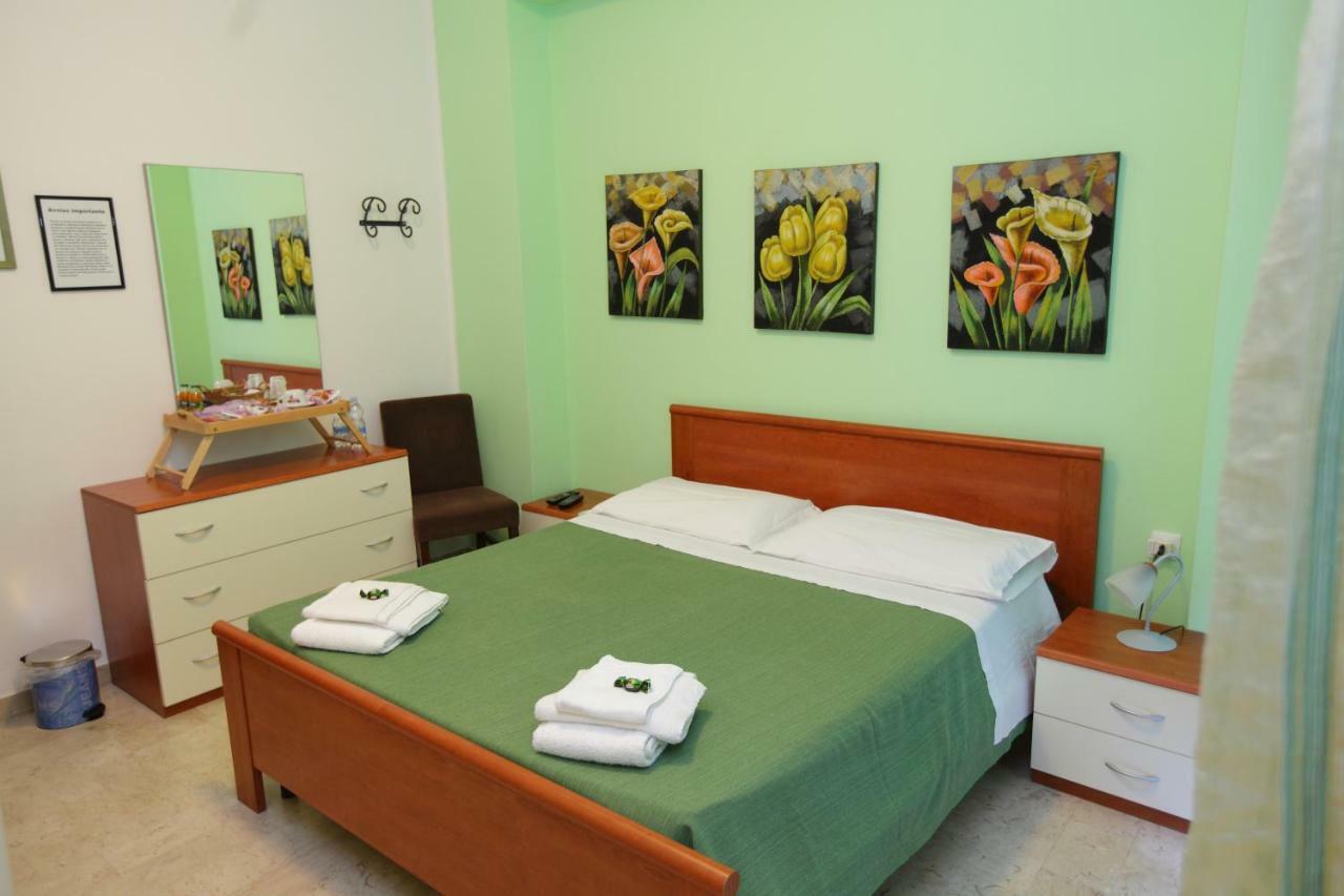 L'Attico Affittacamere B&B Катандзаро Екстериор снимка